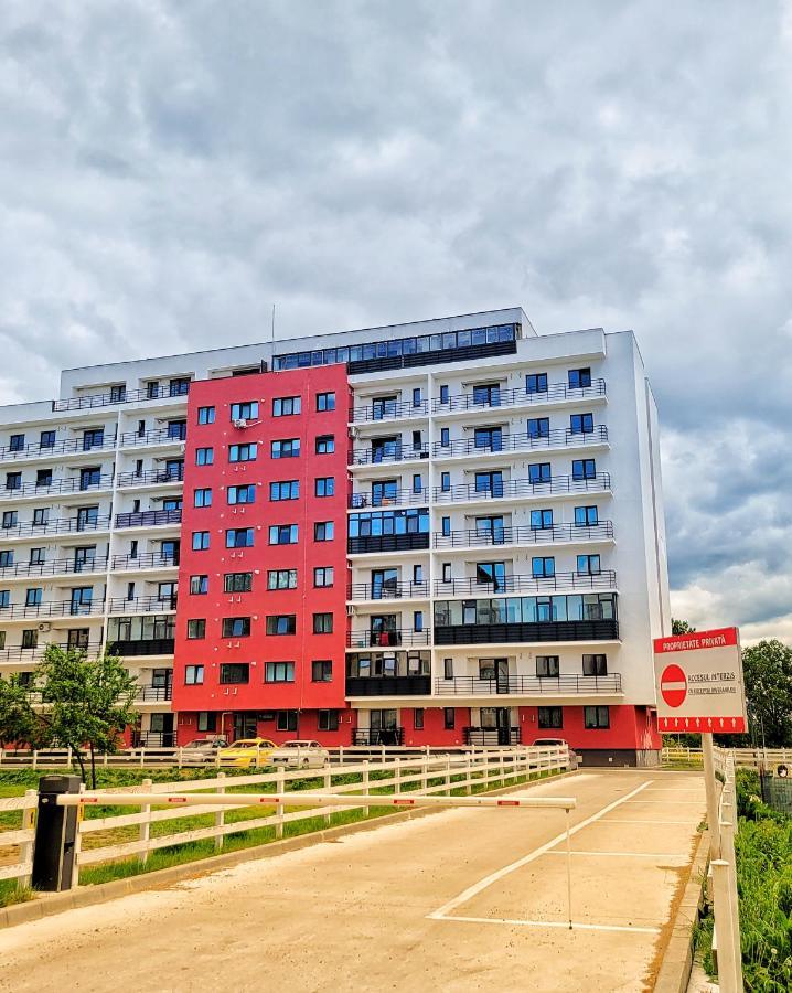 Apartament Delux Bacau Exterior photo